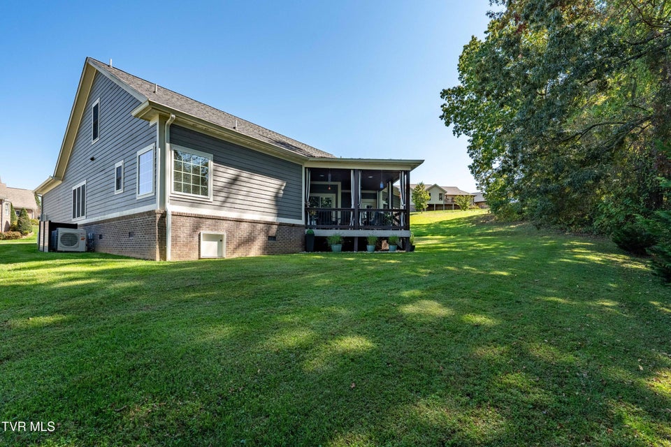 Photo #23: 195 Creek Side Court