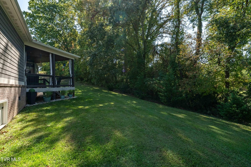 Photo #24: 195 Creek Side Court