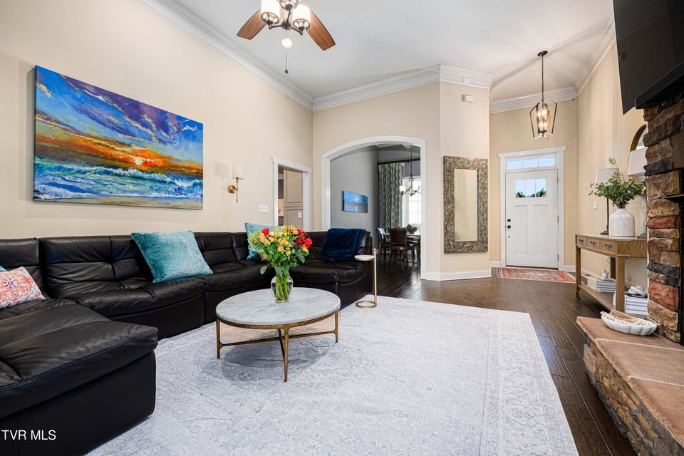 Photo #27: 195 Creek Side Court