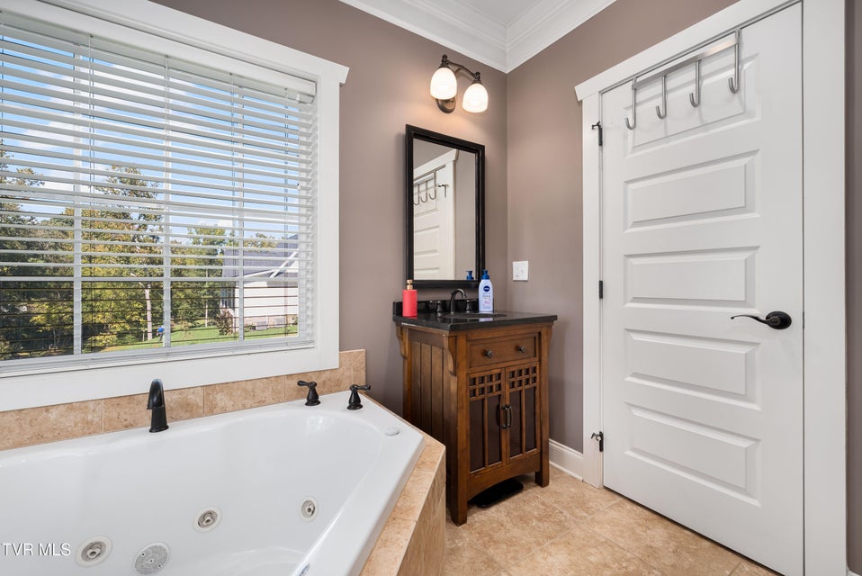 Photo #52: 195 Creek Side Court