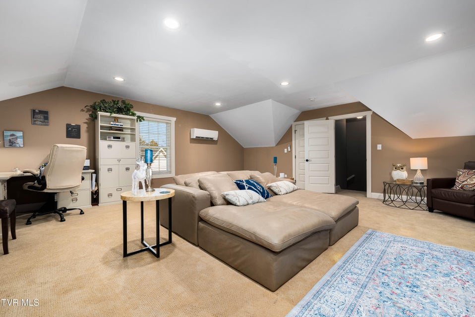 Photo #56: 195 Creek Side Court