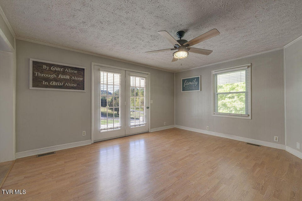 Photo #12: 1439 Riverview Drive