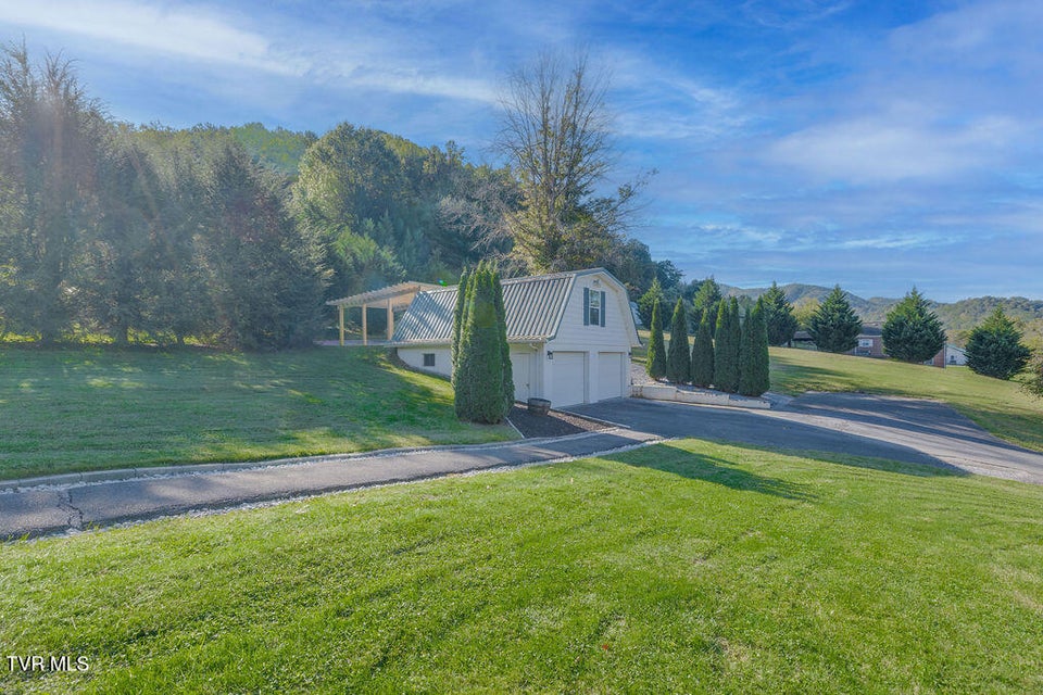 Photo #44: 1439 Riverview Drive