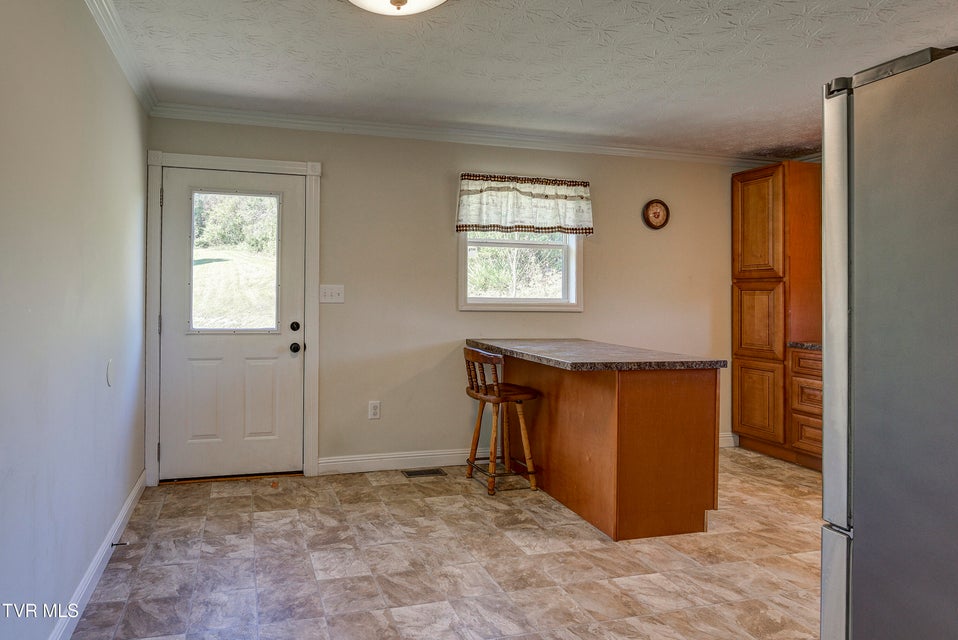 Photo #7: 185 Pates Lane