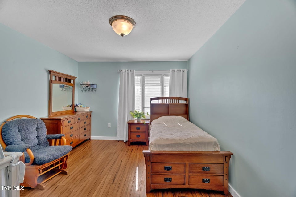 Photo #19: 404 Manor Drive