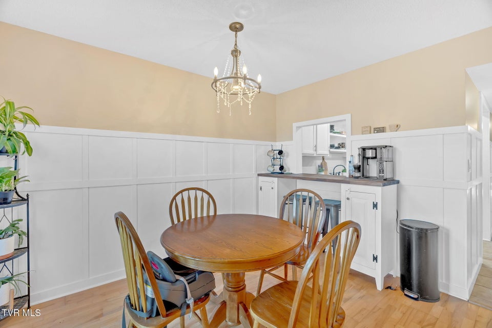 Photo #13: 404 Manor Drive