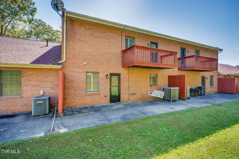 Photo #25: 404 Phoenix Court