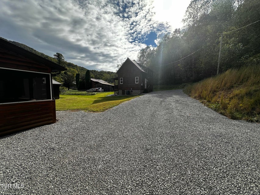 Photo #27: 1505 Williams Hollow Road