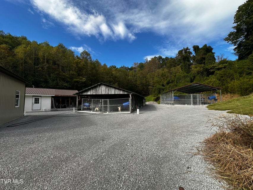 Photo #37: 1505 Williams Hollow Road