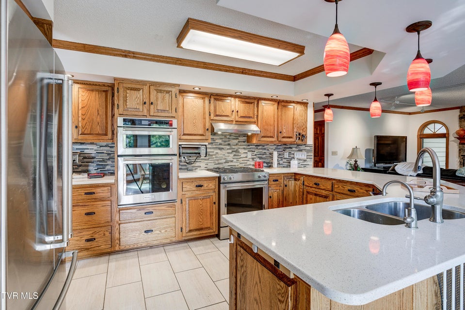 Photo #13: 3326 Bondwood Circle