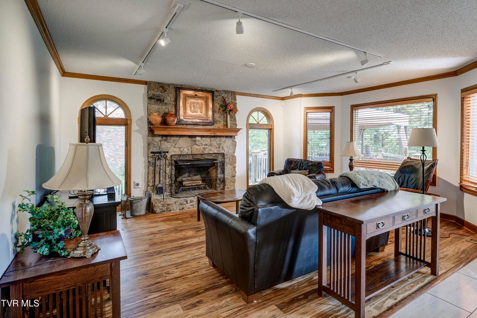 Photo #23: 3326 Bondwood Circle