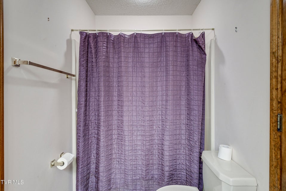 Photo #29: 3326 Bondwood Circle