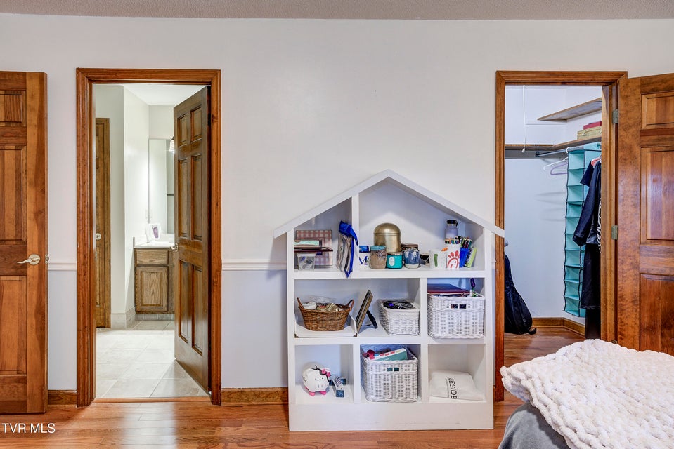 Photo #33: 3326 Bondwood Circle