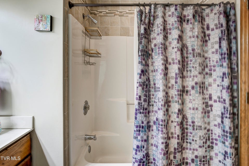 Photo #36: 3326 Bondwood Circle