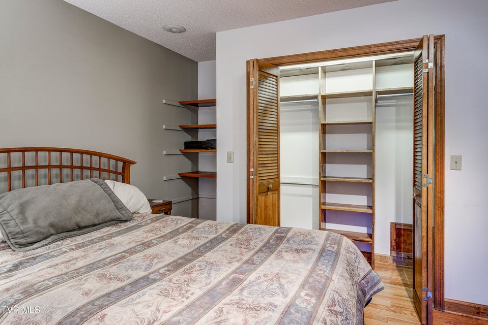 Photo #48: 3326 Bondwood Circle