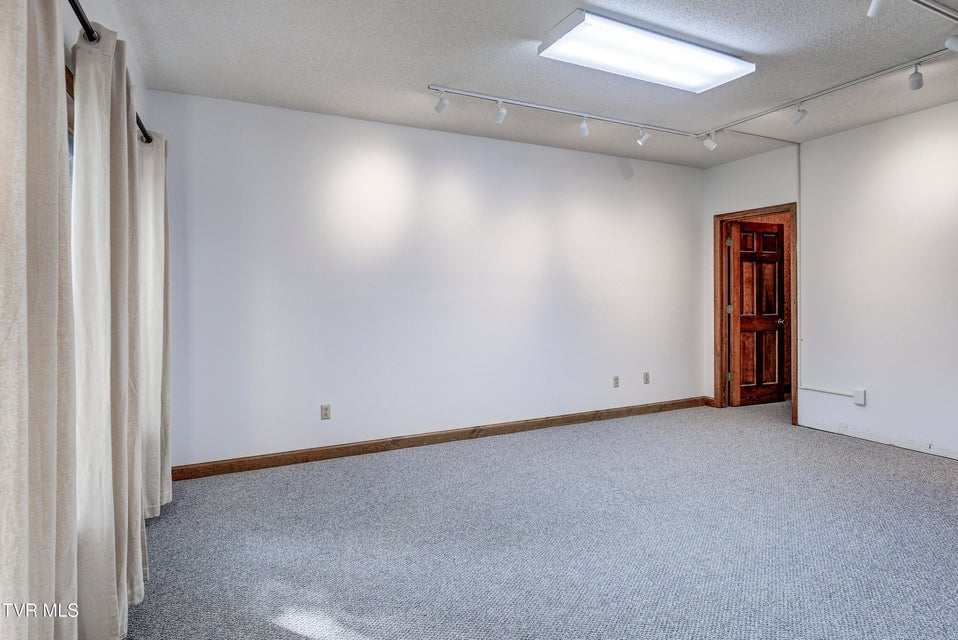 Photo #58: 3326 Bondwood Circle