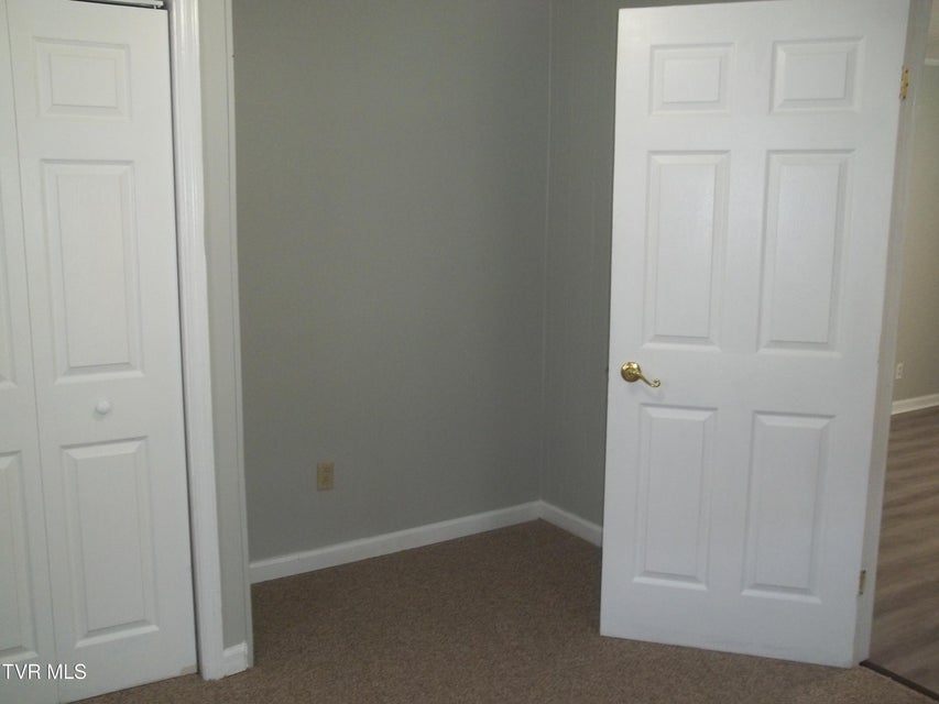 Photo #15: 224 Virgil Avenue