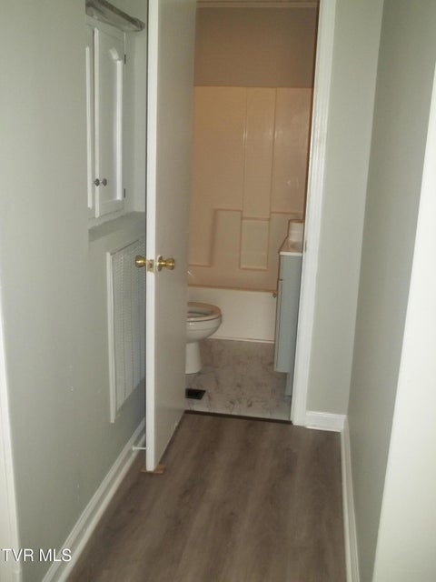 Photo #18: 224 Virgil Avenue