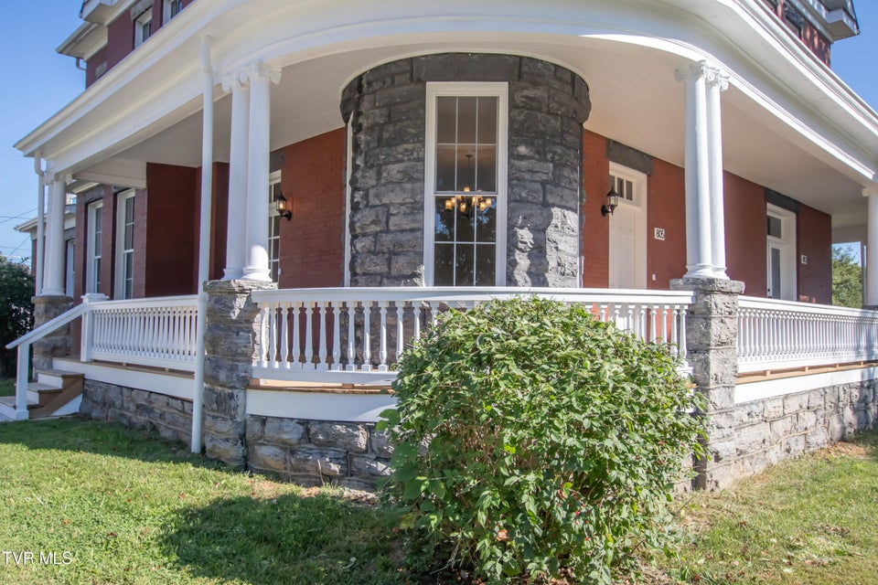 Photo #8: 805 Highland Ave Avenue