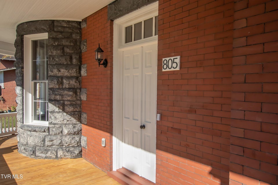 Photo #9: 805 Highland Ave Avenue