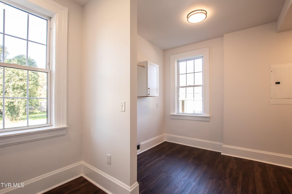 Photo #30: 805 Highland Ave Avenue