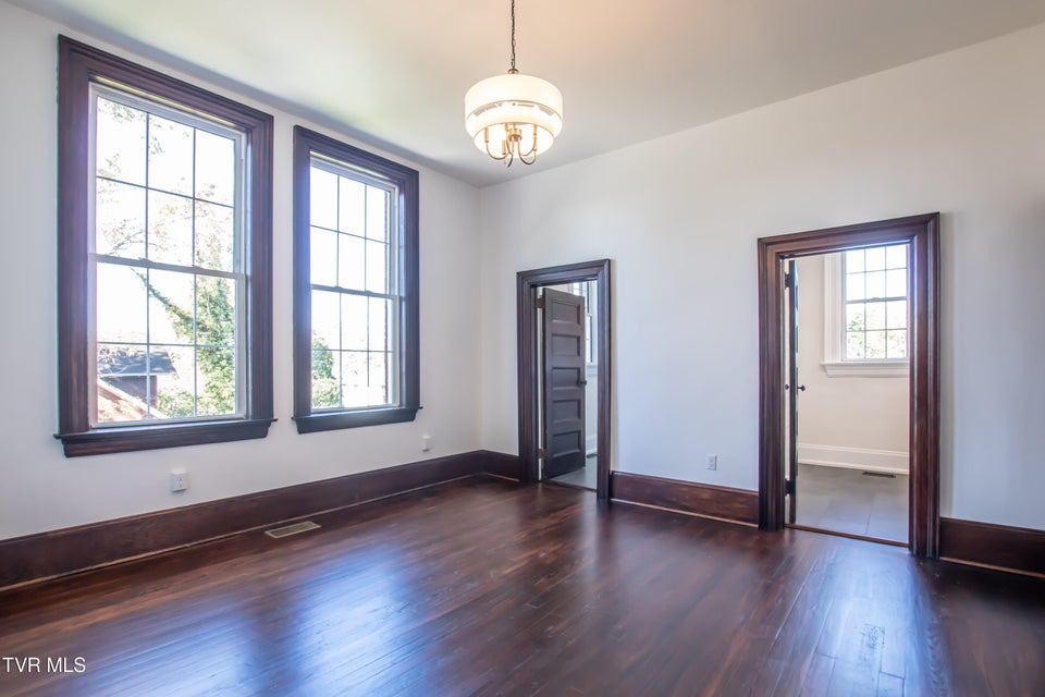 Photo #41: 805 Highland Ave Avenue