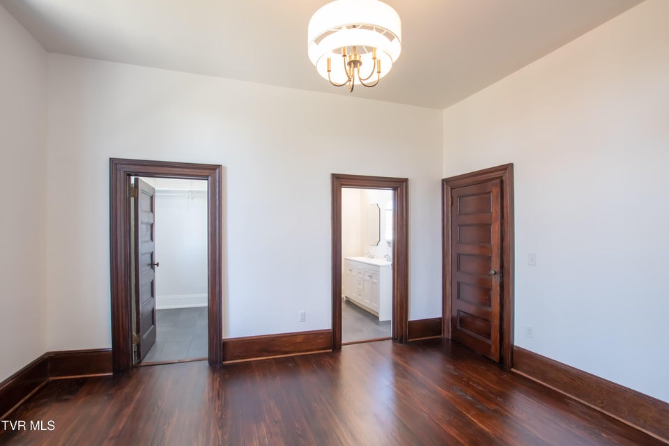 Photo #44: 805 Highland Ave Avenue