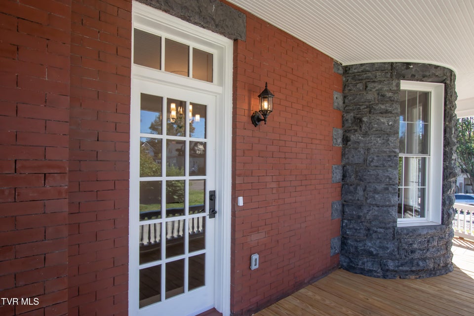 Photo #49: 805 Highland Ave Avenue