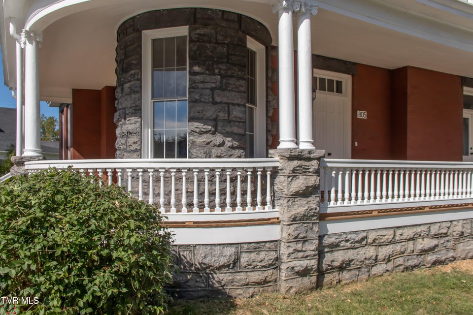 Photo #70: 805 Highland Ave Avenue