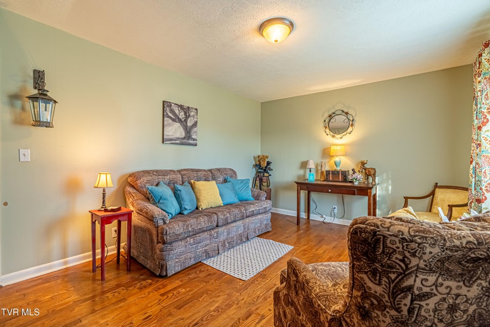 Photo #28: 2410 Stewart Street