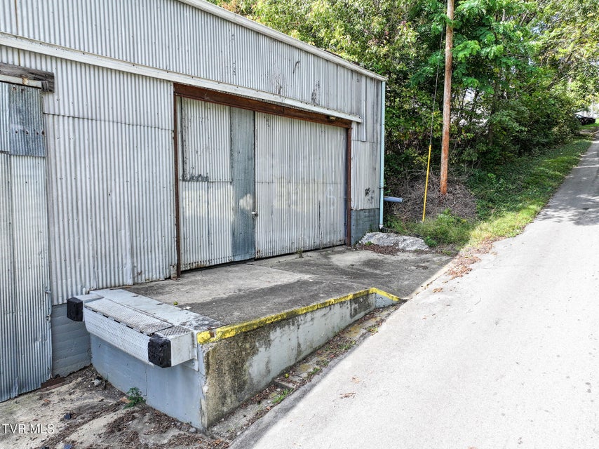 Photo #11: 000 Loretta Street