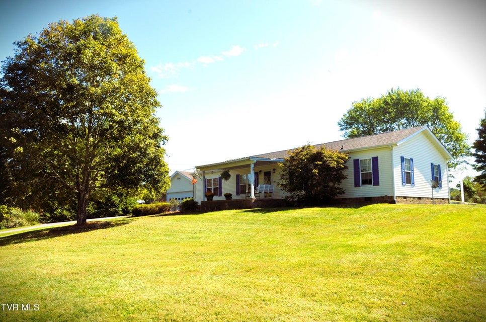Photo #6: 231 Pine Street