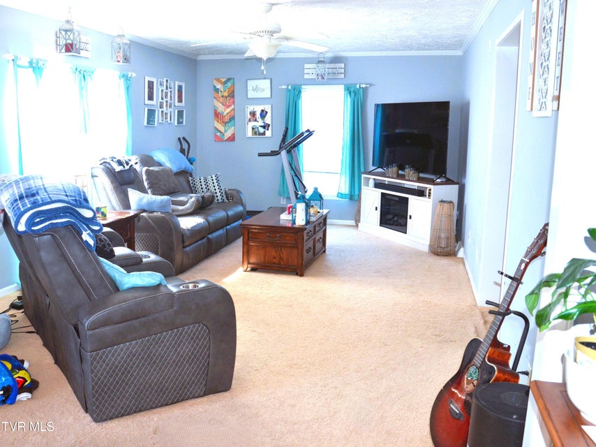 Photo #10: 231 Pine Street