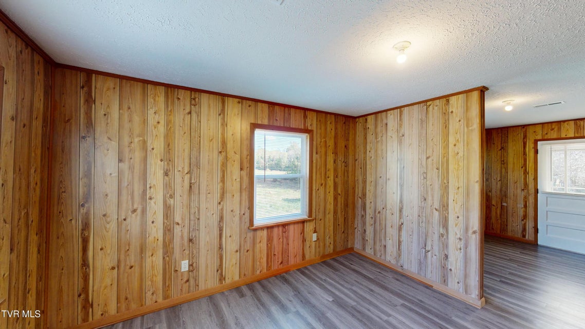 Photo #19: 929 Campbell Drive