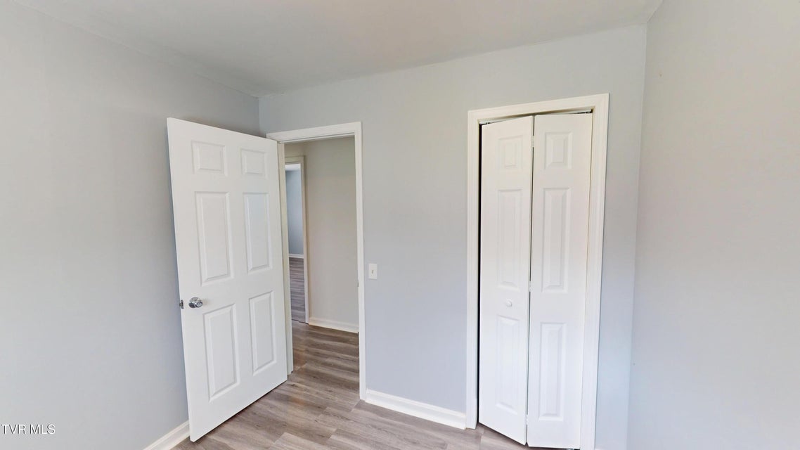 Photo #22: 929 Campbell Drive