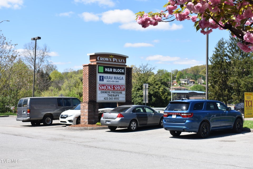 Photo #8: 733 Stone Drive