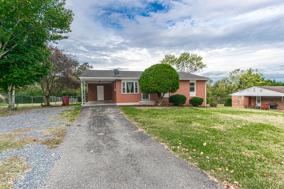Photo #17: 4003 Sanford Drive