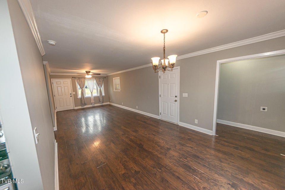 Photo #8: 4003 Sanford Drive