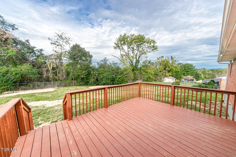 Photo #4: 4003 Sanford Drive