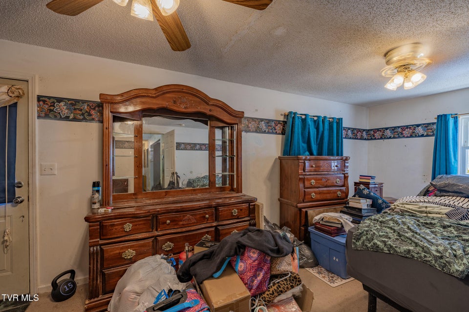 Photo #19: 481 Riverview Drive