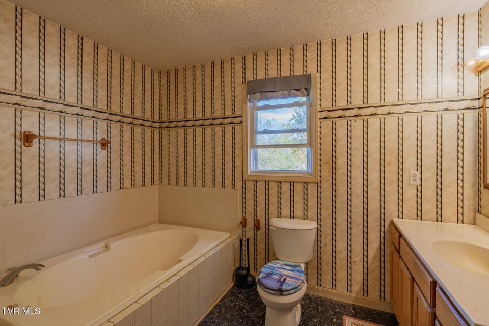 Photo #10: 481 Riverview Drive