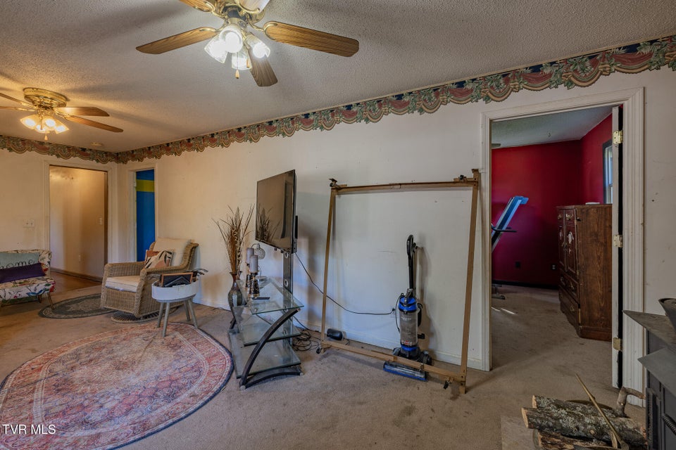 Photo #13: 481 Riverview Drive