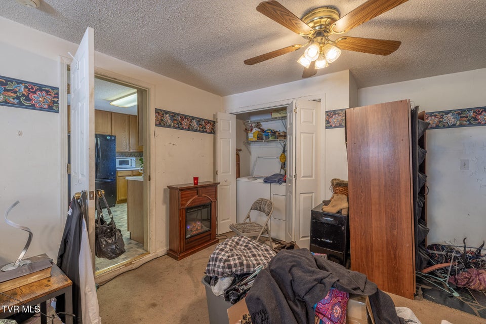 Photo #18: 481 Riverview Drive