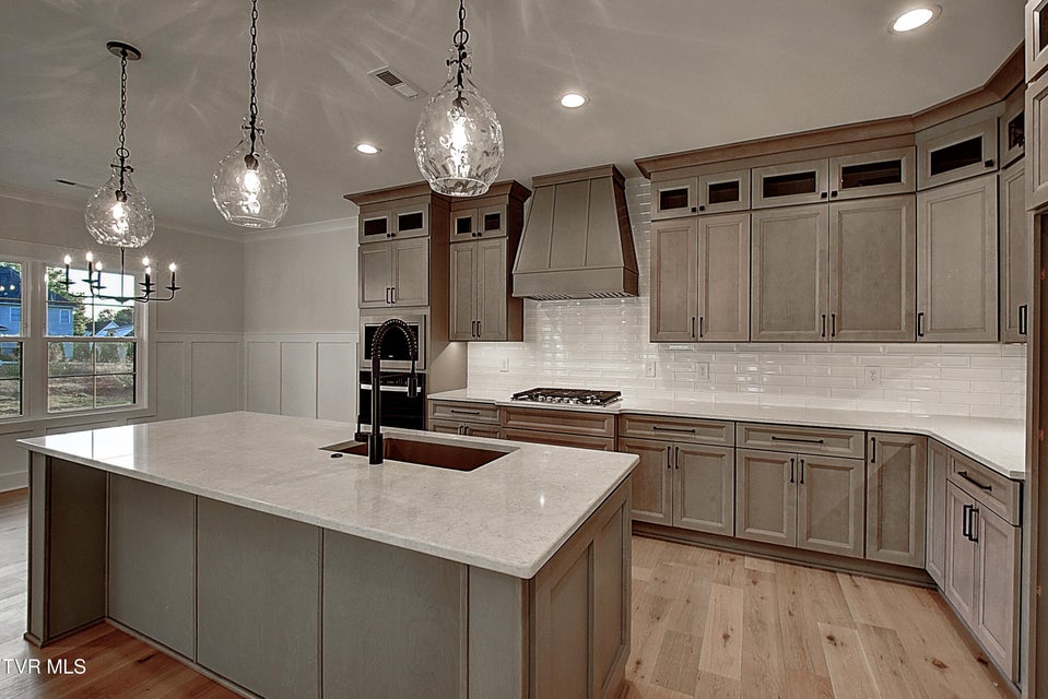 Photo #14: 30 Glaze Farm Way