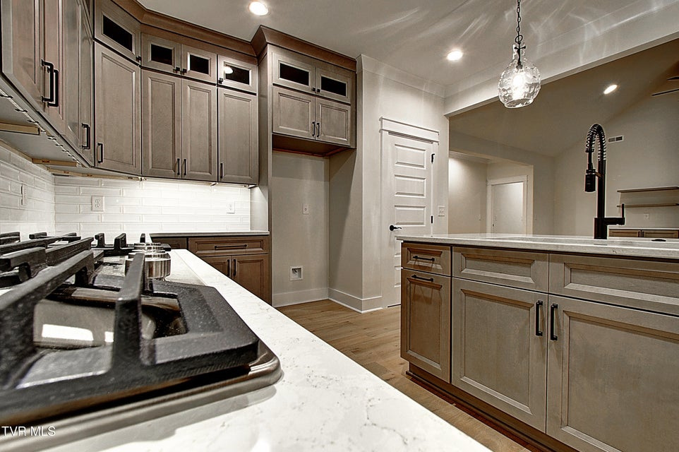 Photo #15: 30 Glaze Farm Way