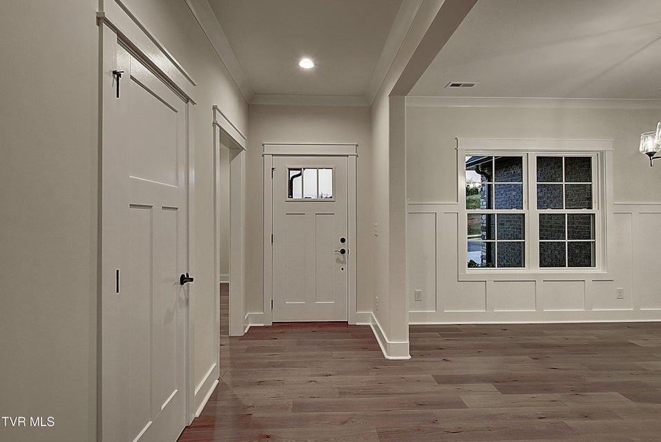 Photo #6: 40 Glaze Farm Way