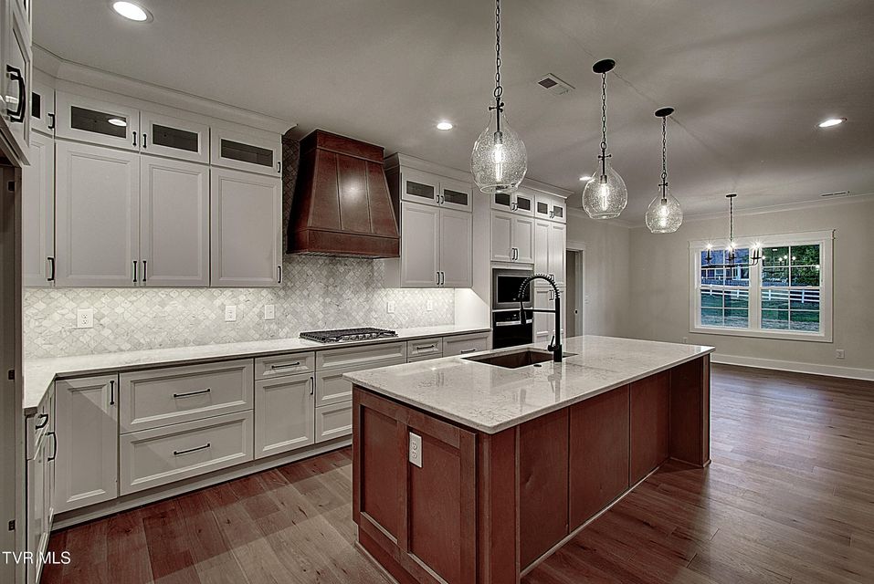Photo #10: 40 Glaze Farm Way