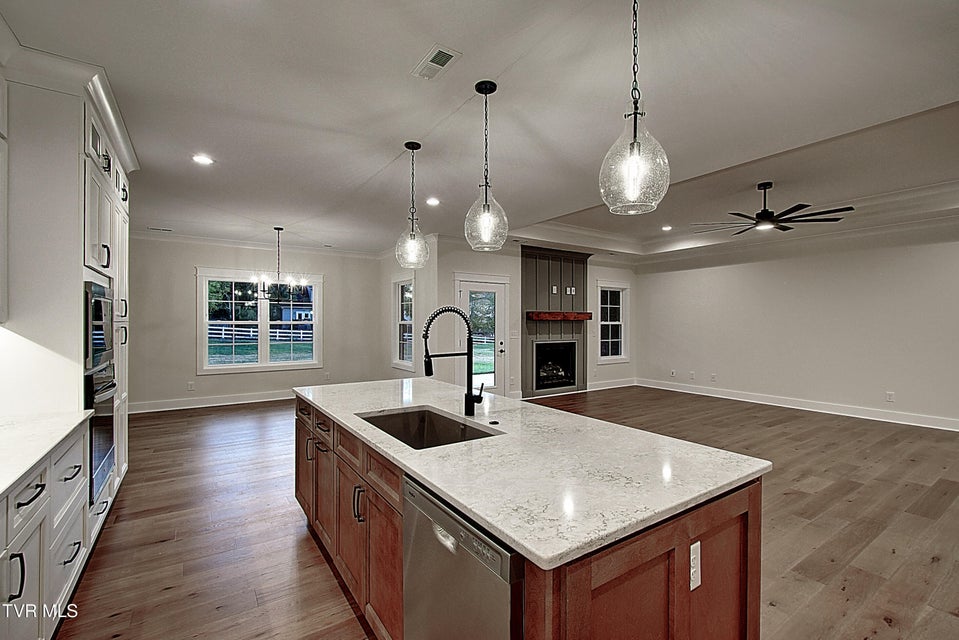Photo #12: 40 Glaze Farm Way