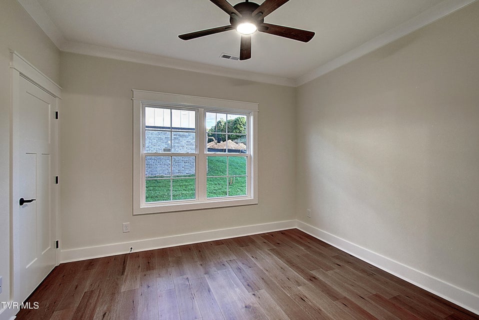Photo #20: 40 Glaze Farm Way