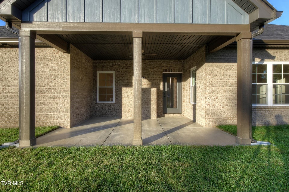 Photo #23: 40 Glaze Farm Way